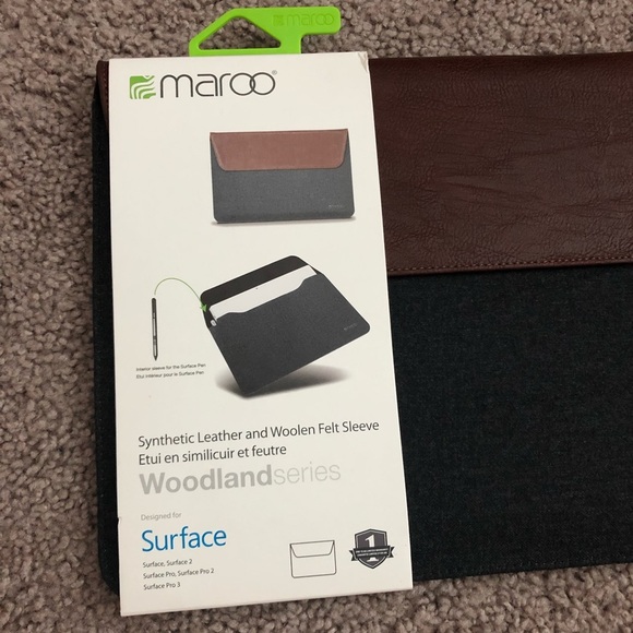 Maroo Surface Synthetic Leather and Woolen Felt Sleeve - Picture 2 of 11